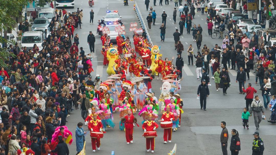 醉喜江阳年 春节天天乐 | 全民共“舞”贺新春(图1)